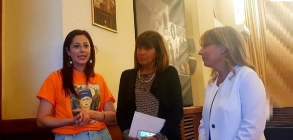 Taranto – L’attrice Daniela Baldassarra fa la rivoluzione, arriva all&#039;università