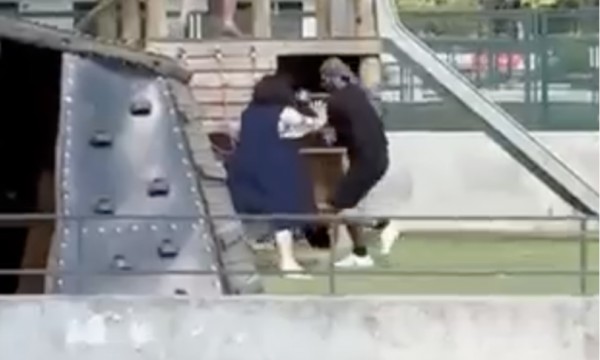 L&#039;aggressione con coltello in un parco giochi di Annecy