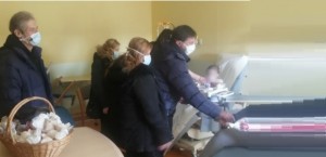 Taranto – Volontari in ospedale dai bambini, associazione Madonna Pace
