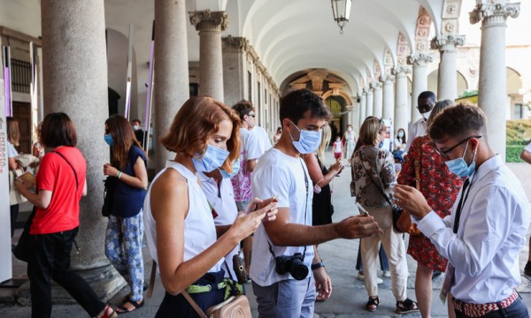 Coronavirus en Italia los nuevos casos hasta 3.702 y 33 muertes, la tasa de positividad al 0,8%: boletín del 20 de octubre