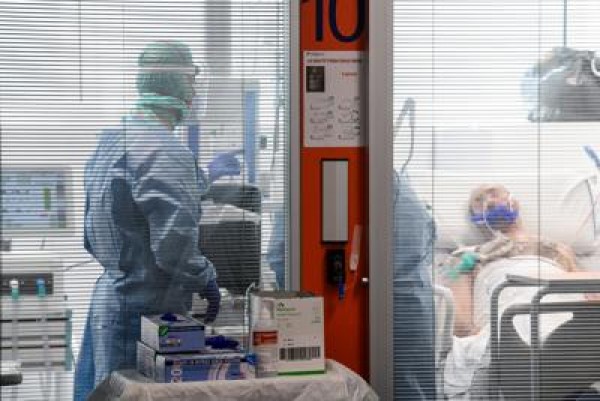 Coronavirus en Italia, 5901 nuevos casos y otras 41 muertes