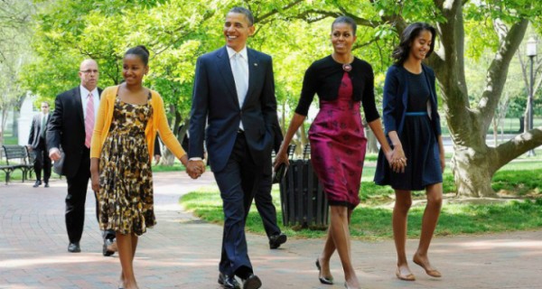 Familia Obama podría tener su serie en Netflix