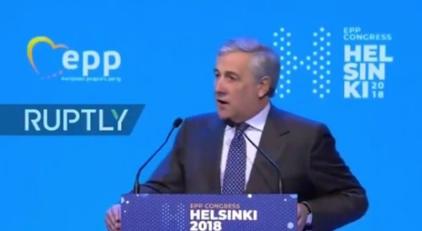Il Presidente del Parlamento Europeo, Antonio Tajani, porta il Venezuela al Congresso del PPE