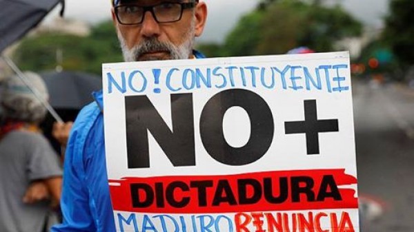 SOS VENEZUELA: per Fabio Porta (PD) l’Assemblea Costituente eletta senza suffragio universale è un ulteriore passo del Governo Maduro verso l’autoritarismo