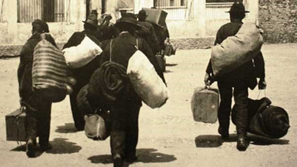 Tanti gli emigrati italiani quanti nell’immediato dopoguerra: oltre 250.000 l’anno