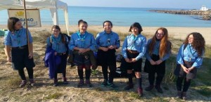 Pulsano (Taranto) – Boy Scout in azione per pulire spiaggia Montedarena