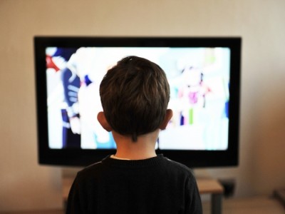 ¿Qué peligros aguarda la publicidad para niños?