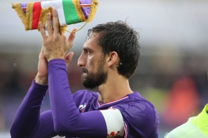 Con desgarradores mensajes, el mundo del fútbol despide a Davide Astori