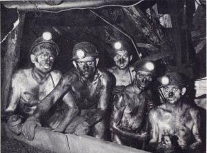 Tragedia Marcinelle 63 anni fa Mattarella: &#039;Tutelare lavoratori&#039; Morirono 262 minatori, 136 italiani. &#039;Obiettivo chiave per consolidare la comune casa europea&#039;