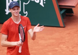 Jannick Sinner tennista italiano numero 1 del Mondo