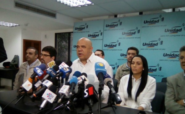 Oposición venezolana denuncia ola de persecución en Margarita