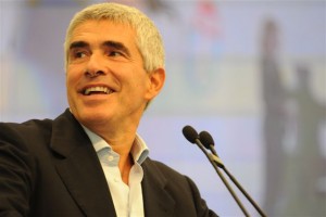 Pier Ferdinando Casini a Caracas incontrerà gli Italiani del Venezuela il 27 dicembre al CIV - Club Italo