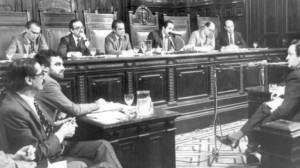 Una escena real: El tribunal y los fiscales que juzgaron a las juntas militares en la Argentina