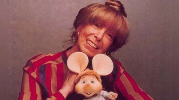 María Perego y el Topo Gigio 