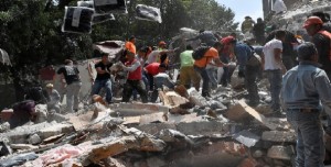 Il terremoto del Messico centrale uccide più di 100 persone, e abbatte edifici
