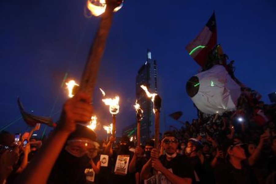 Cile: 2 mln chiedono nuova costituzione E&#039; l&#039;esito di un referendum non vincolante