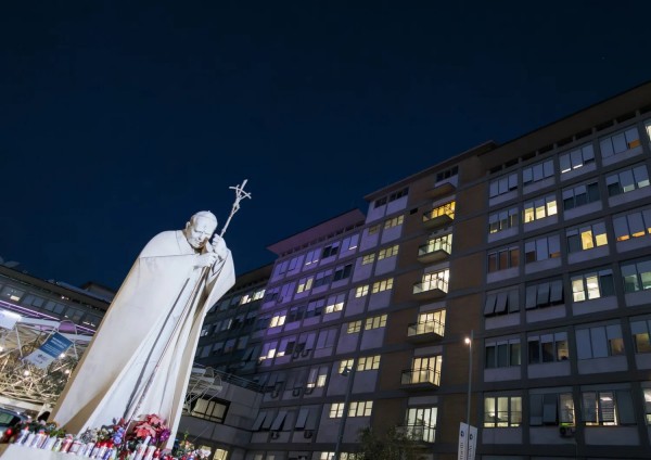 Nono giorno di ricovero per Papa Francesco presso l&#039;ospedale Gemelli.