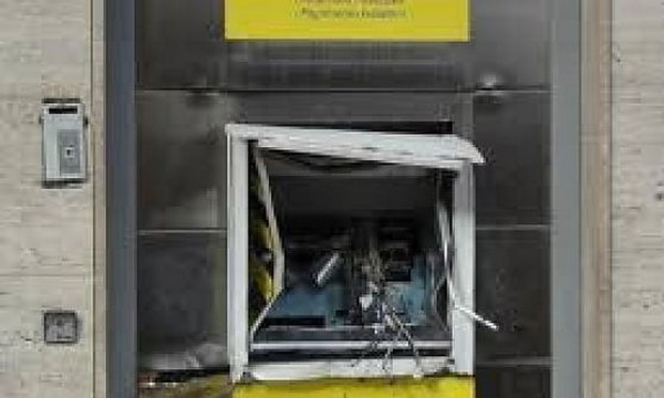 Assalto ai bancomat con esplosivi, presa banda che agiva tra il Piemonte e la Liguria