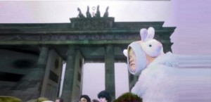 Berlin, Brandenburger Tor 1989 Fotografie in bianco e nero con i colori della Memoria di Massimo Golfieri