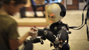 Gli italiani temono che i robot rubino loro il lavoro