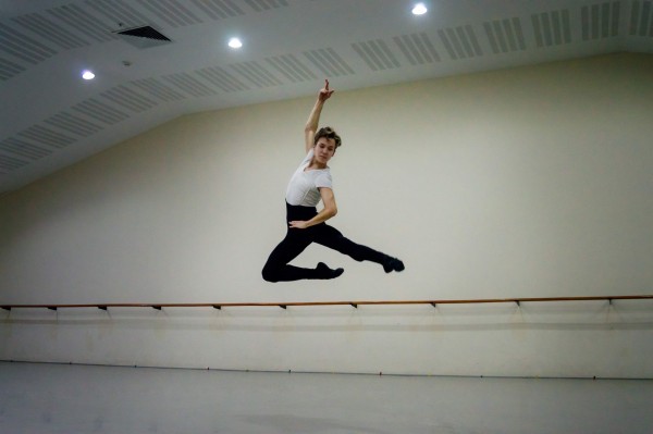 Alexey Minkin Un bailarín de talla internacional que sigue cosechando éxitos