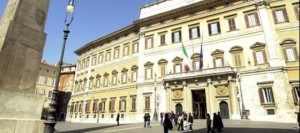 Il governo del presidente è l&#039;unico al momento realistico? Un&#039;analisi