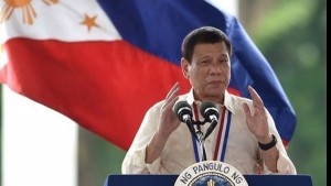Il presidente Filippino si paragona a Hitler &quot;massacrerei 3mln drogati&quot;