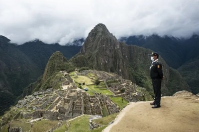  Machu Picchu