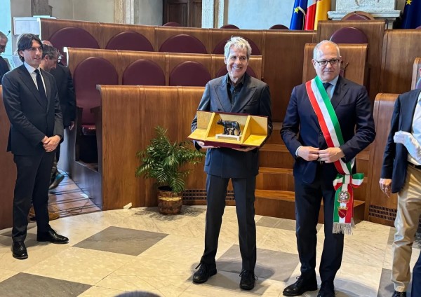 Roma Campidoglio Claudio Baglioni e Roberto Gualtieri Sindaco di Roma