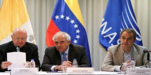 Maduro, gobierno no abandonó mesa de diálogo Tratativas &quot;avanzan y se irán consolidando&quot;