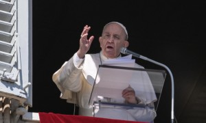 Papa Francesco: &quot;In nome di Dio, fermate questo massacro&quot;