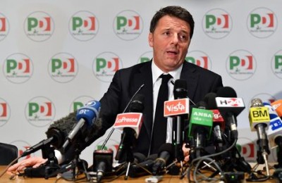 Renunció Matteo Renzi a conducción del PD