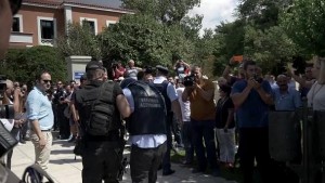 Turkey/Greece: Soldier&#039;s extradition or asylum?