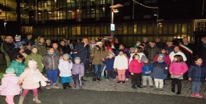 Bolzano - Luminarie natalizie in tutti i quartieri della città. Cerimonia in piazza Nikoletti