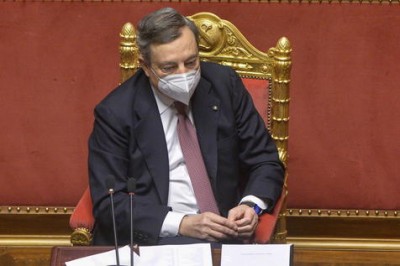 Draghi aplaudido en el Senado