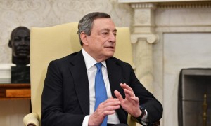 Draghi: &quot;Chiediamo la fine del massacro ma la pace sarà quella che vorranno gli ucraini&quot;  