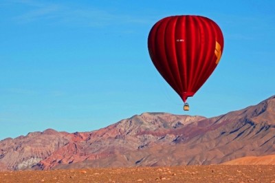 Desierto chileno de Atacama desde globos aerostáticos