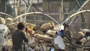 Syrian army &#039;stops operations&#039; in east Aleppo to evacuate civilians - Lavrov