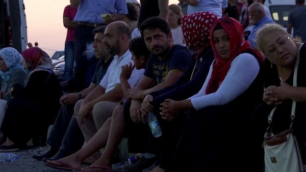 Turchia, migliaia di detenuti lasciano il carcere: servono celle libere per i presunti golpisti