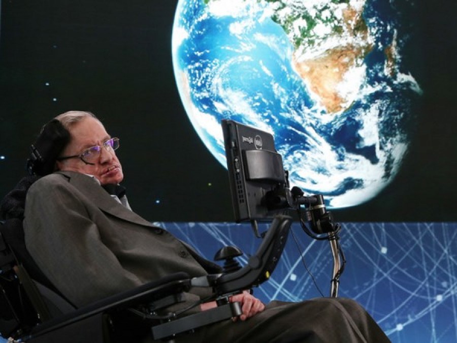 Stephen Hawking viaggerà nello spazio