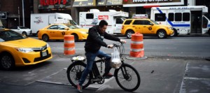 Perché l&#039;amore dei newyorkesi per le biciclette elettriche si è trasformato in odio