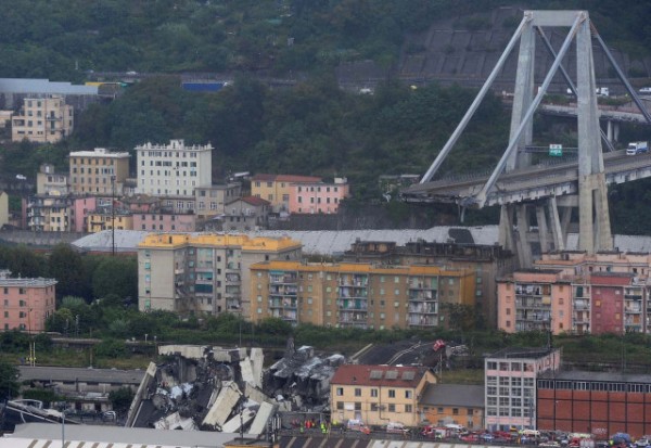 Tragedia en Italia: Al menos 30 muertos por derrumbe de viaducto en Génova