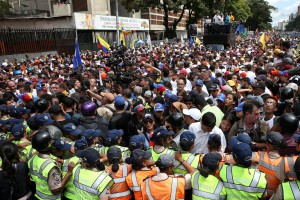 Venezuela. Marcia contro Maduro la protesta dell&#039;opposizione che chiede elezioni