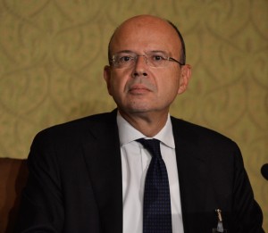Luca Giansanti, l’ambasciatore che potrebbe guidare la Farnesina