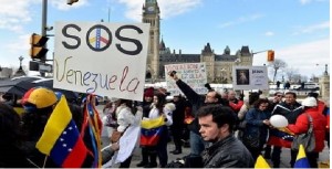Venezuela - Sostegno da 12 paesi al dialogo governo ed opposizione, la Chiesa unica istituzione di cui la gente si fida