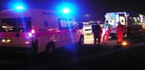 Auto sbanda, muore sedicenne. L&#039;uomo alla guida era ubriaco