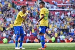 Brasil vence 2-0 a Croacia en amistoso Neymar y Firmino sellan triunfo