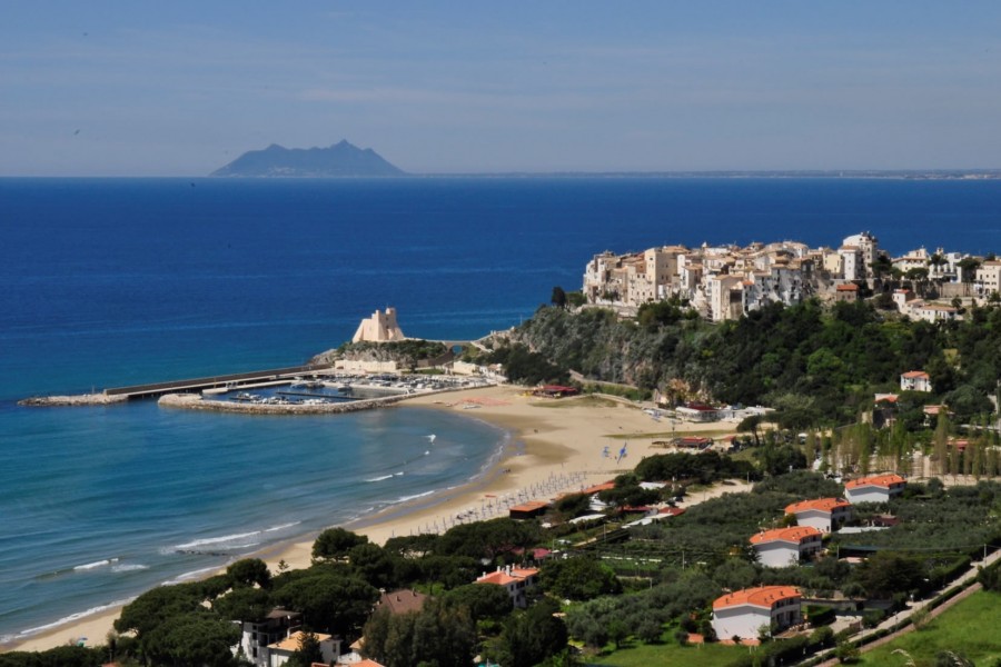 Sperlonga y  la famosa villa de el emperador Tiberio