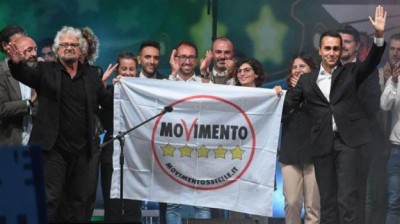 Luigi Di Maio candidato premier e leader M5S: &quot;Cambierò l&#039;Italia&quot;