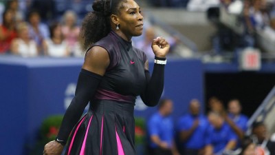 Love game: Serena Williams plays on after engagement